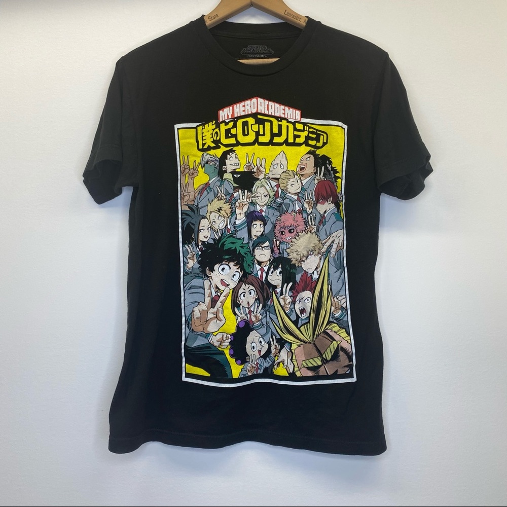 My Hero Academia Anime Funimation Graphic T-shirt Size Medium - As Is